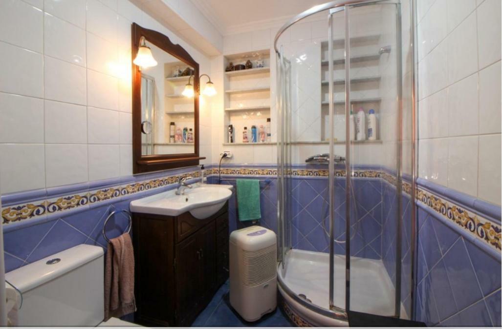 Zona Tetuan Puertochico Appartement *